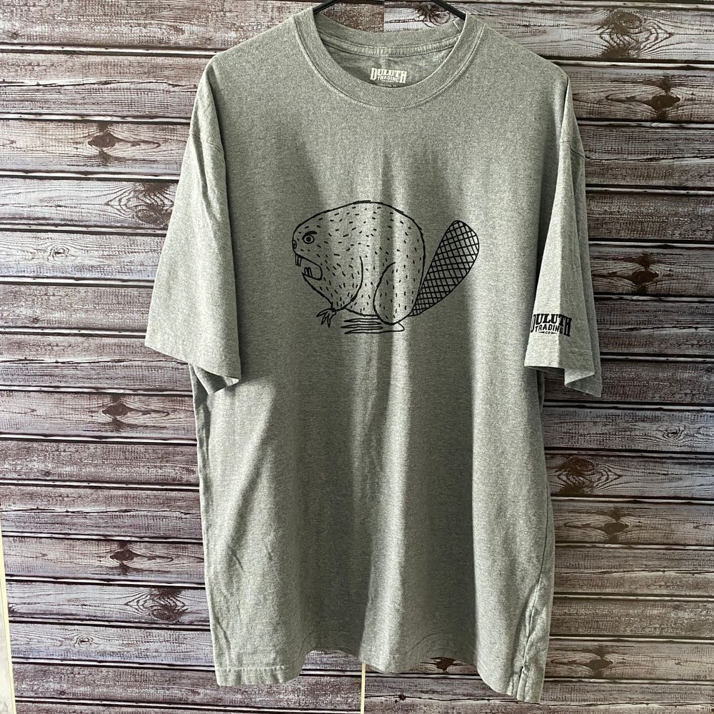 Duluth Trading Co. Men's Longtail Short-Sleeved T-Shirt Size M Gray Beaver